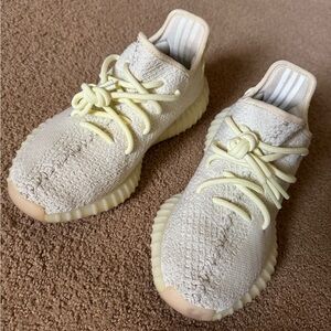 Authentic Yeezy 350 Butter Size 5